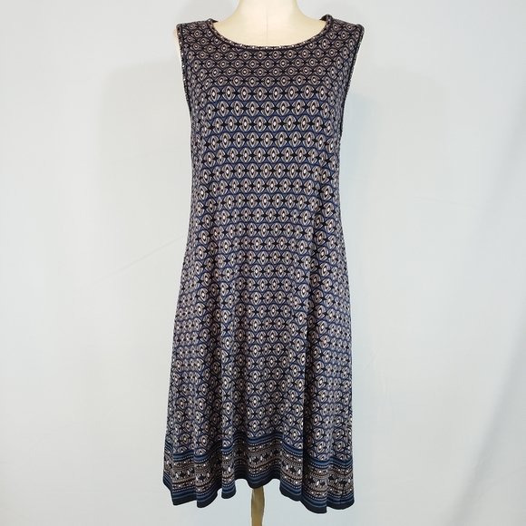 Max Studio Dresses & Skirts - Max studio sleeveless dress size Small